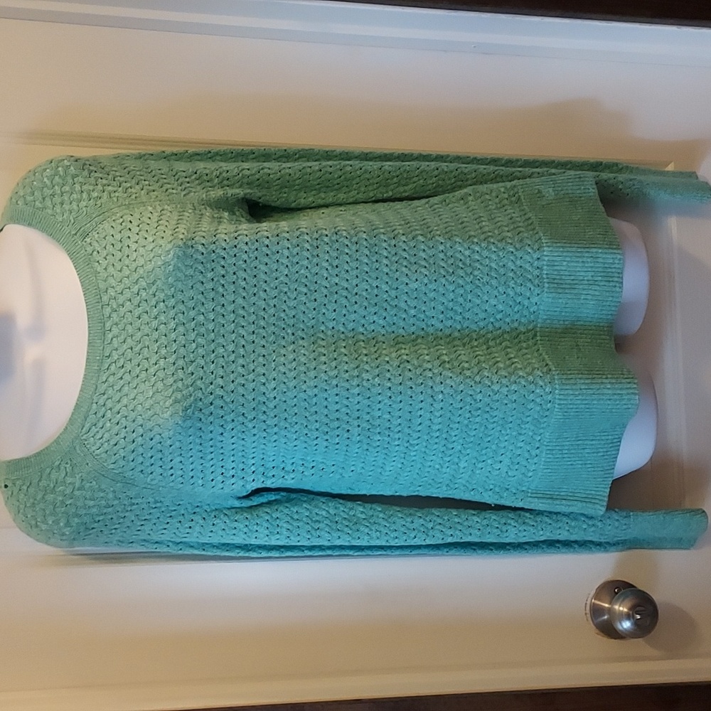 American Eagle women's sweater
